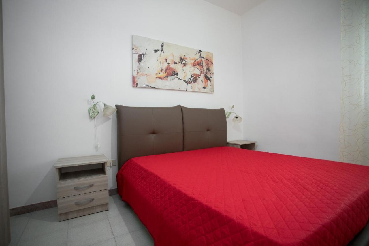 Villino Carolin Apartment Torre Lapillo Exterior photo